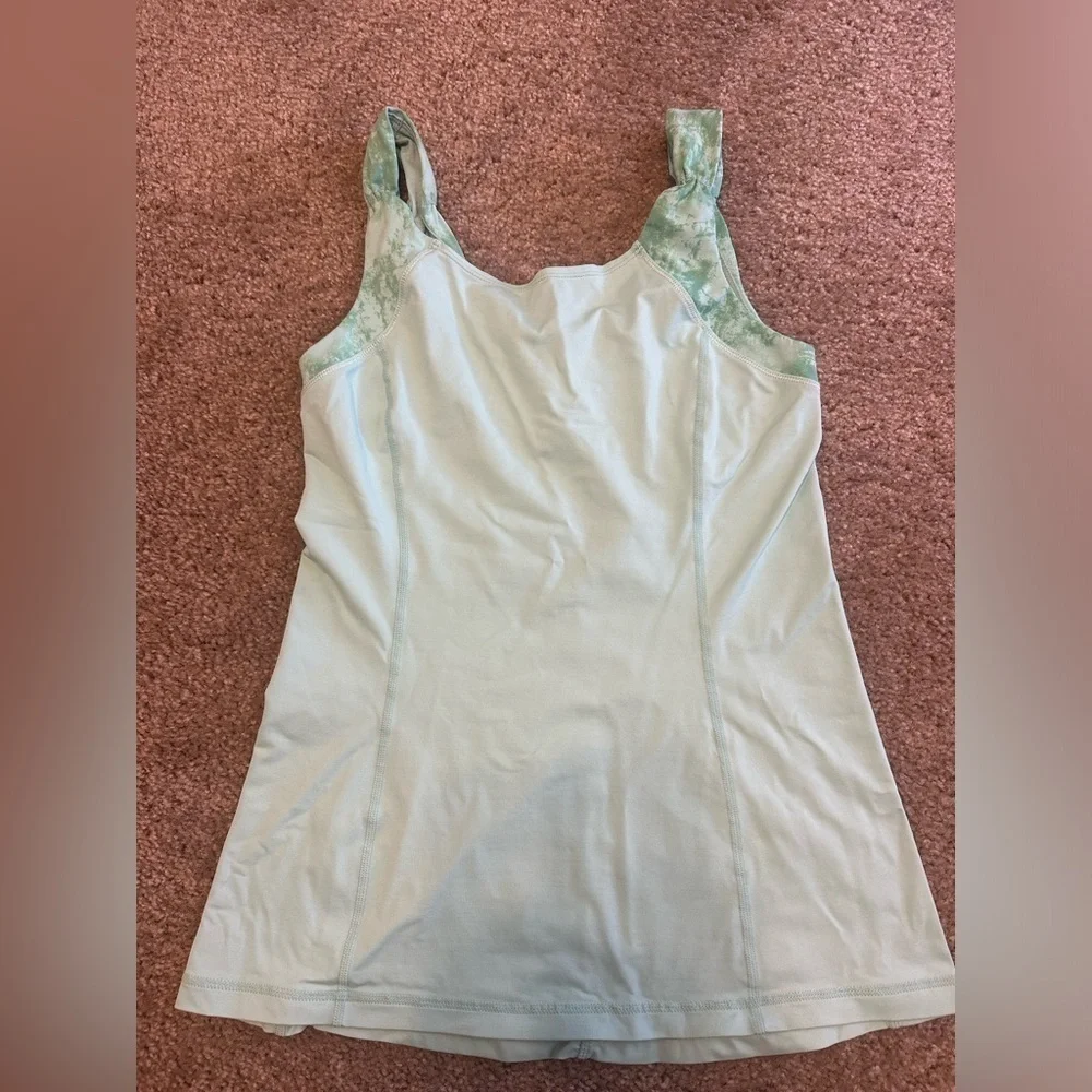 Lululemon Athletica Teal Tank Top With Pocket
